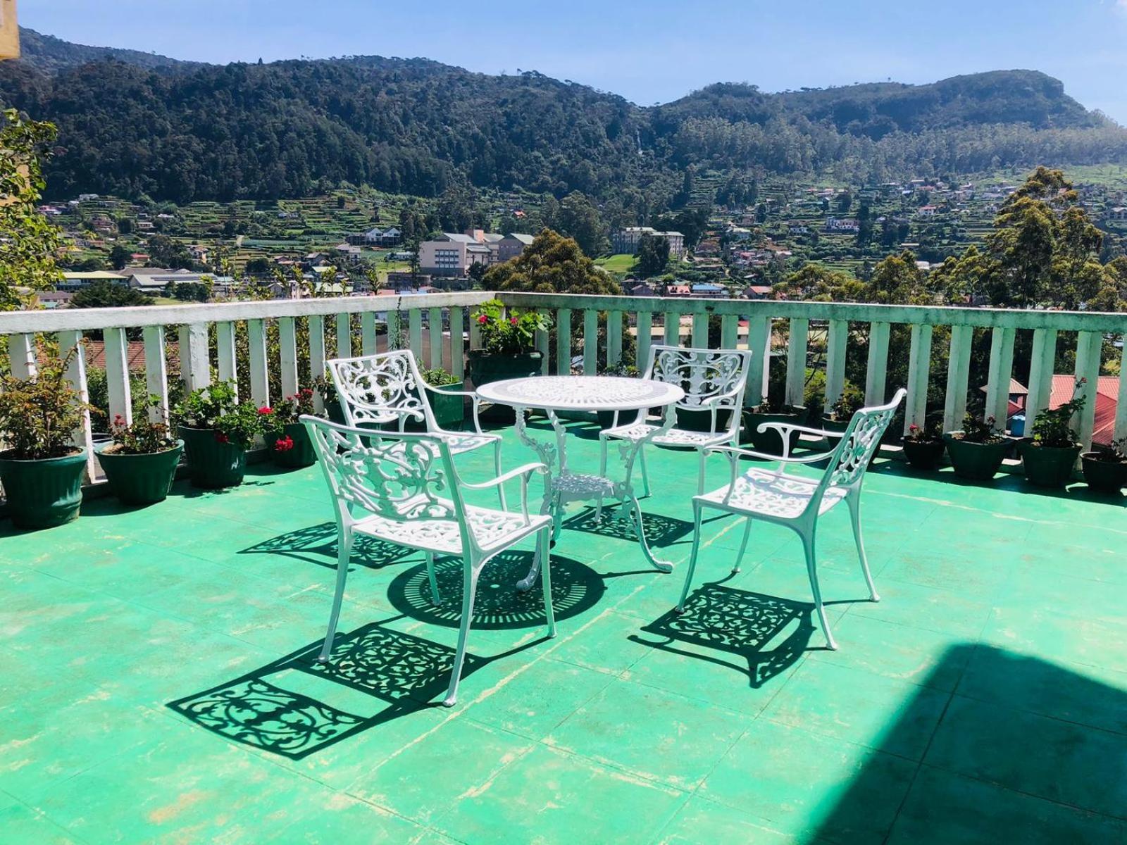 Hikers Inn Нувара-Элия Экстерьер фото